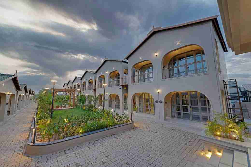 Villa Euphoria Package 1 Night 2 Days